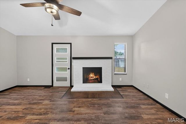 1688 Knightwood Lane, O'fallon, MO 63366