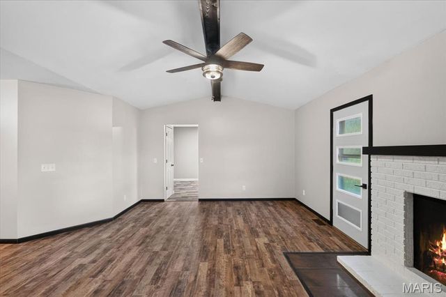1688 Knightwood Lane, O'fallon, MO 63366