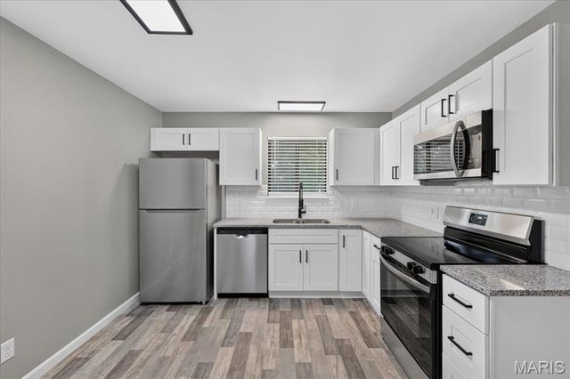 1688 Knightwood Lane, O'fallon, MO 63366