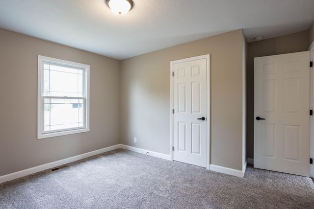 855 N Matheson Avenue, Rensselaer, IN 47978