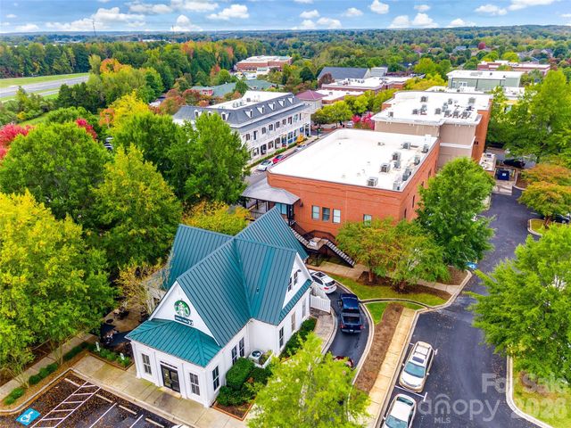 816 Victorian Way, Fort Mill, SC 29708