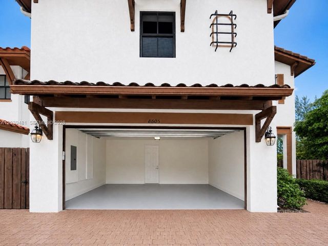 8605 NW 102nd Court, Doral, FL 33178