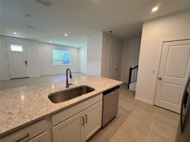 2751 CAMELLIA FLOWER STREET, Apopka, FL 32703