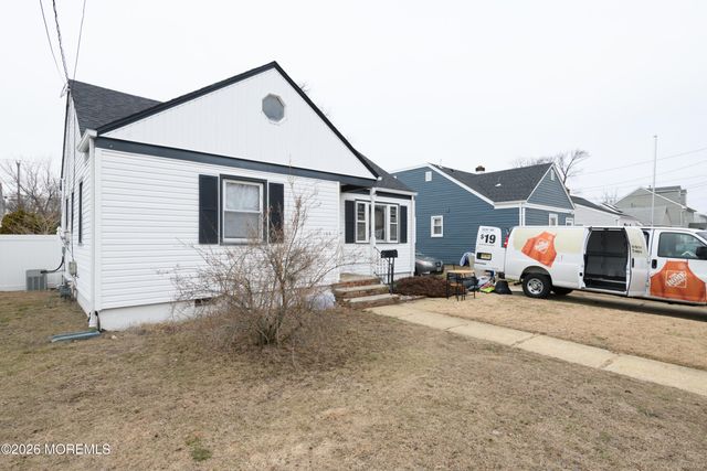 155 Highland Boulevard, Keansburg, NJ 07734