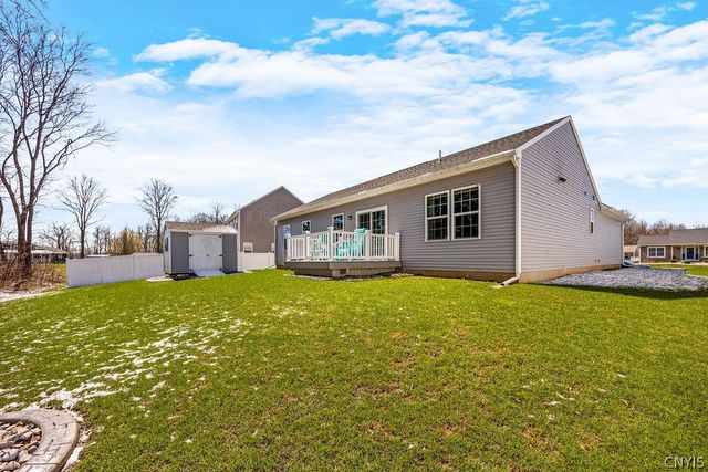 8577 Cobalt Drive, Cicero, NY 13039