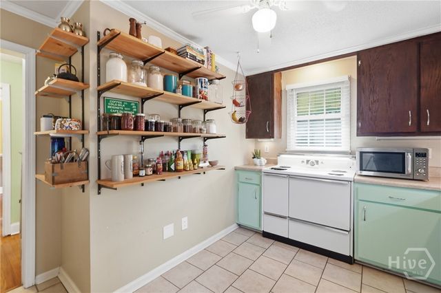 48 Pine Valley Road, Savannah, GA 31404