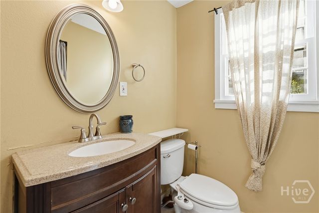 48 Pine Valley Road, Savannah, GA 31404