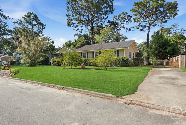 48 Pine Valley Road, Savannah, GA 31404