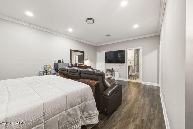 213 E Peck Boulevard, Lafayette, LA 70508