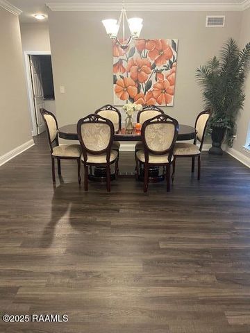 213 E Peck Boulevard, Lafayette, LA 70508