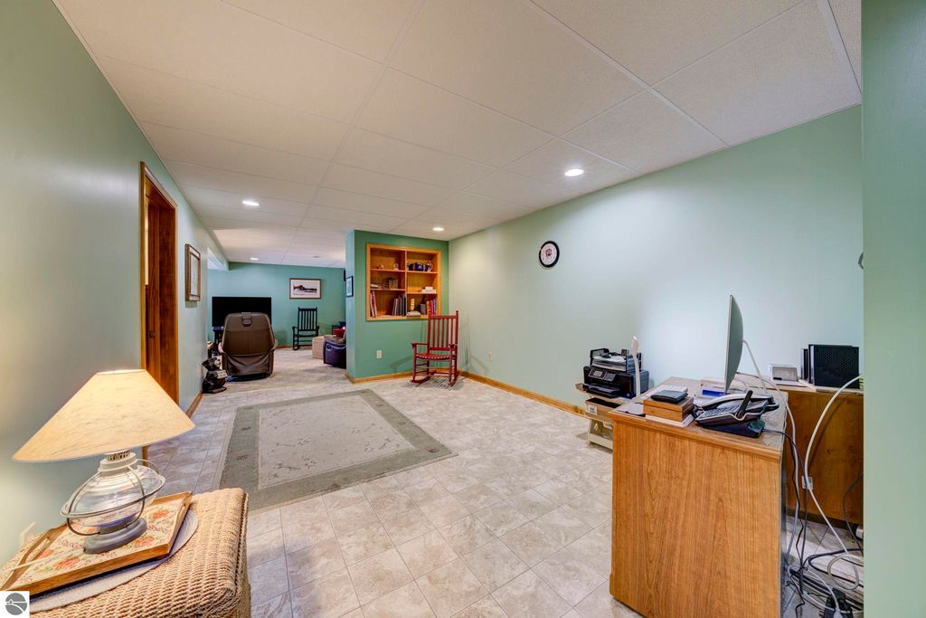 Image 28 of property listing at 4297 Ridge Run, Bellaire, MI 49615