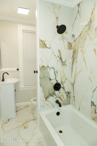 205 Victory Avenue, Schenectady, NY 12307