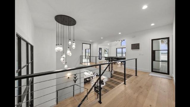 151 Applehead Island DR, Horseshoe Bay, TX 78657