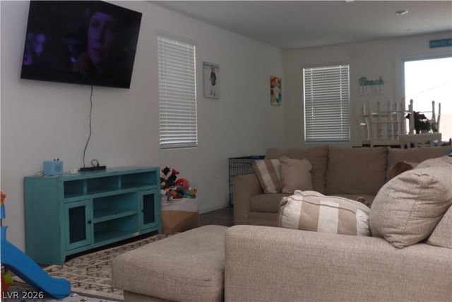 712 Icy Fjord Lane, Henderson, NV 89015