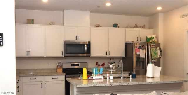 712 Icy Fjord Lane, Henderson, NV 89015