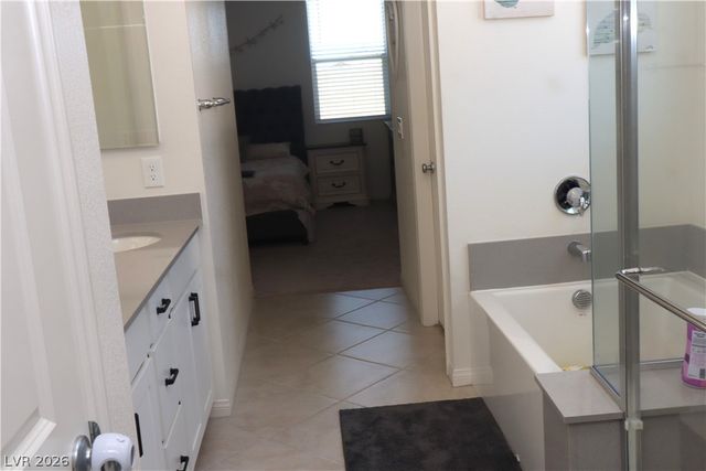 712 Icy Fjord Lane, Henderson, NV 89015