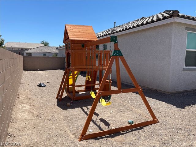 712 Icy Fjord Lane, Henderson, NV 89015