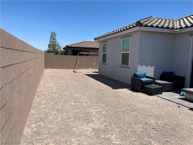 712 Icy Fjord Lane, Henderson, NV 89015
