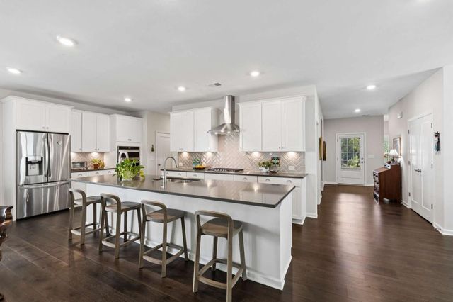 5660 Bergeson Way, Cumming, GA 30028