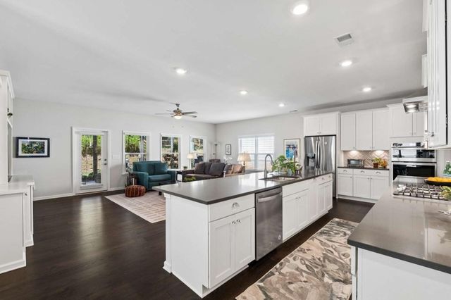 5660 Bergeson Way, Cumming, GA 30028