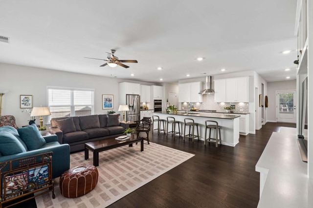 5660 Bergeson Way, Cumming, GA 30028