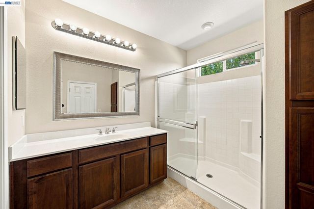 2401 Coffeeberry Road, West Sacramento, CA 95691
