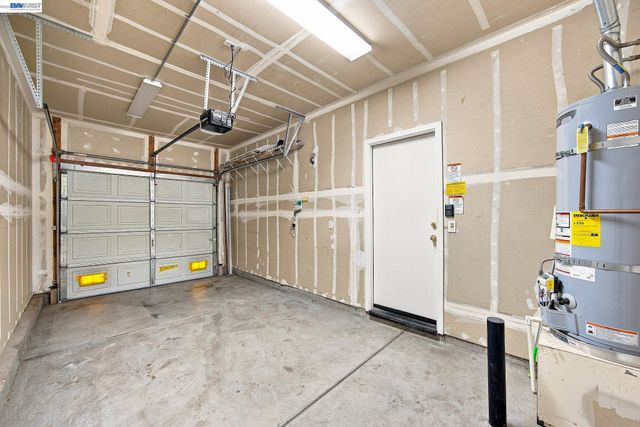 2401 Coffeeberry Road, West Sacramento, CA 95691