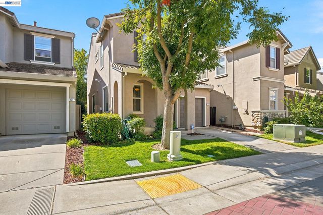 2401 Coffeeberry Road, West Sacramento, CA 95691