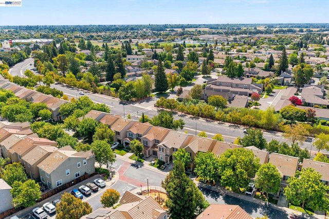 2401 Coffeeberry Road, West Sacramento, CA 95691