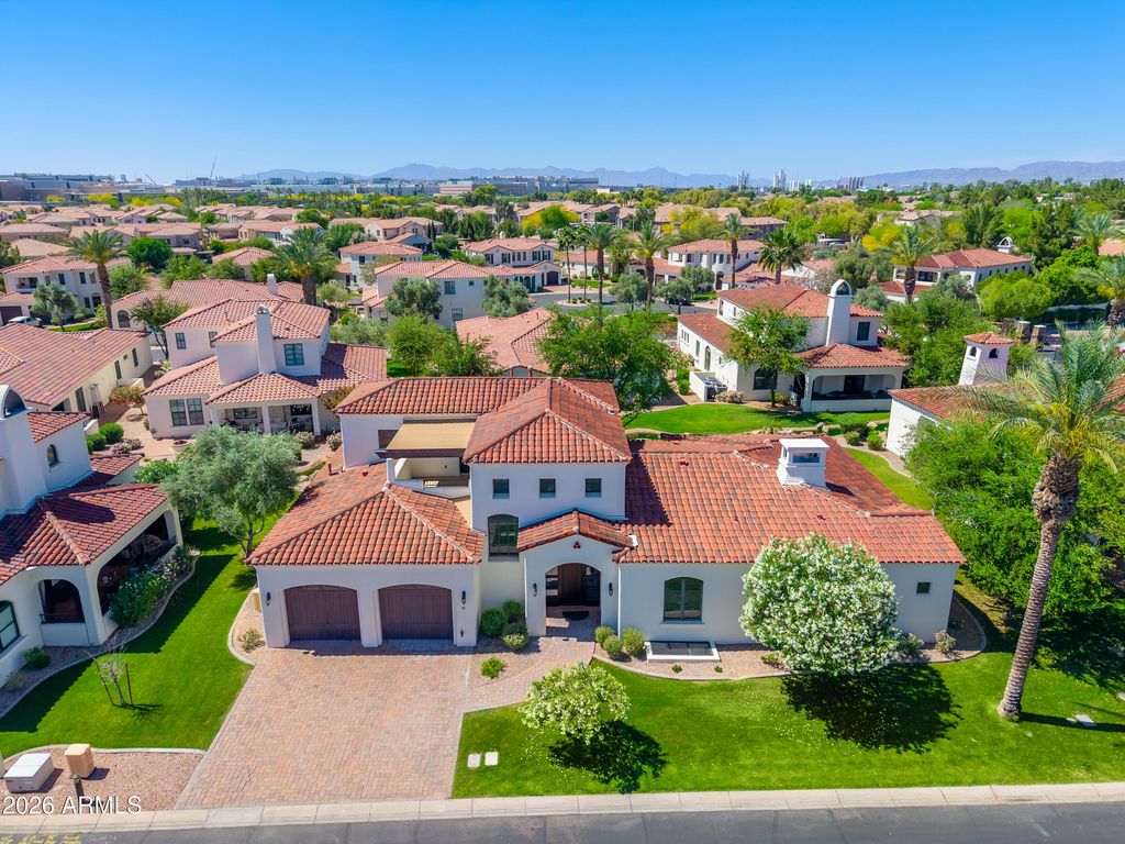 1777 W OCOTILLO Road 32, Chandler, AZ 85248 — exterior