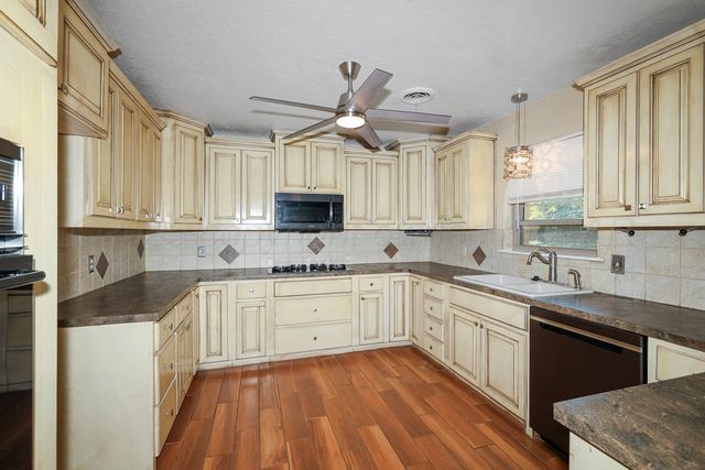 5307 WINSLOW Street, Amarillo, TX 79109