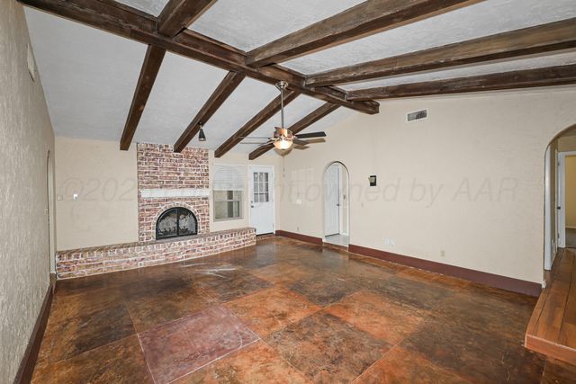 5307 WINSLOW Street, Amarillo, TX 79109