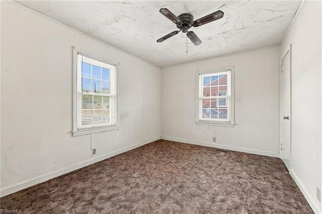 607 Walker Avenue, Graham, NC 27253