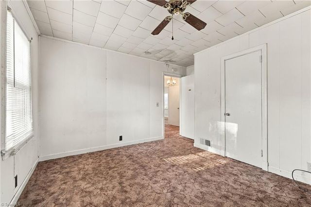 607 Walker Avenue, Graham, NC 27253