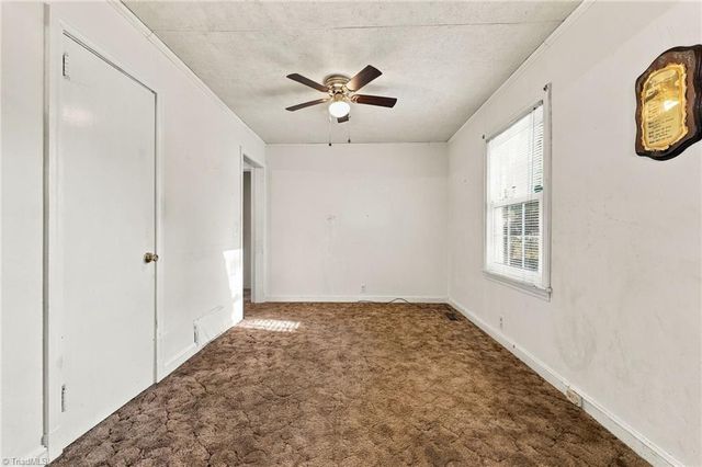 607 Walker Avenue, Graham, NC 27253