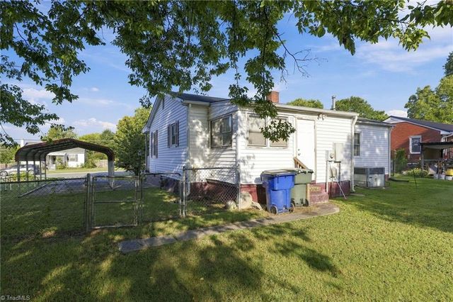 607 Walker Avenue, Graham, NC 27253