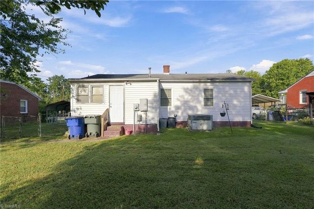 607 Walker Avenue, Graham, NC 27253