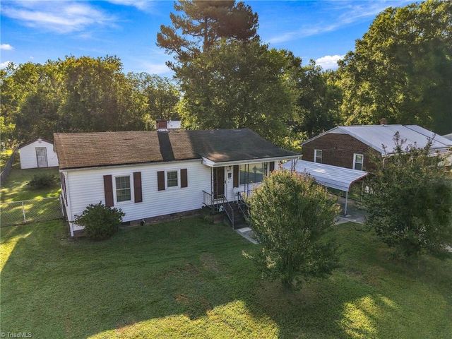 607 Walker Avenue, Graham, NC 27253