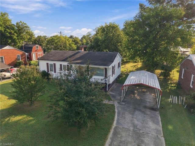 607 Walker Avenue, Graham, NC 27253