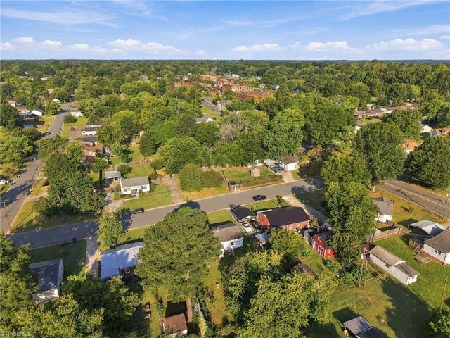607 Walker Avenue, Graham, NC 27253