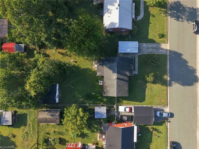 607 Walker Avenue, Graham, NC 27253
