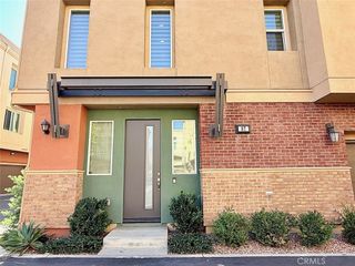 422 W Route 66 87, Glendora, CA 91740