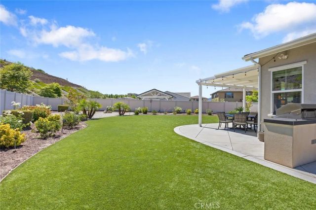 28816 Sedge Lane, Saugus, CA 91350