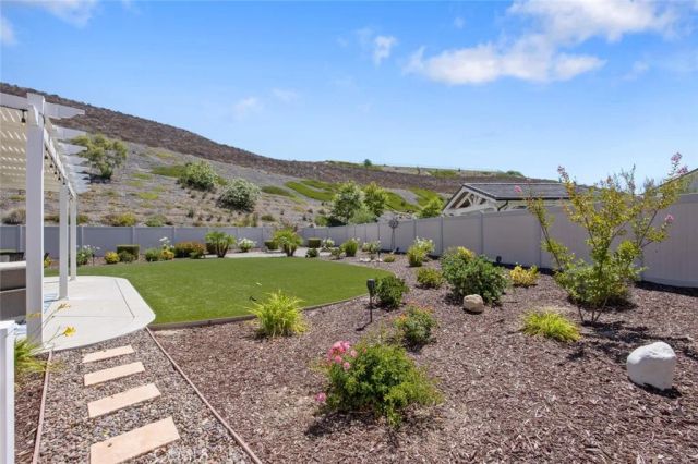 28816 Sedge Lane, Saugus, CA 91350