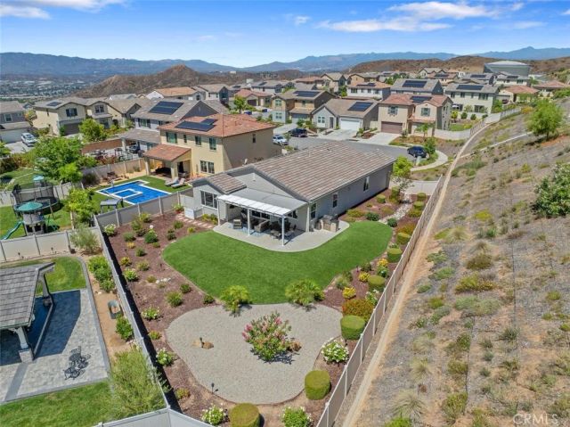 28816 Sedge Lane, Saugus, CA 91350