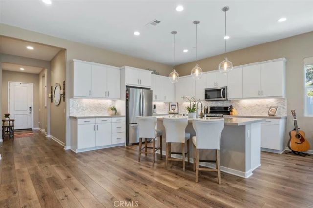 28816 Sedge Lane, Saugus, CA 91350