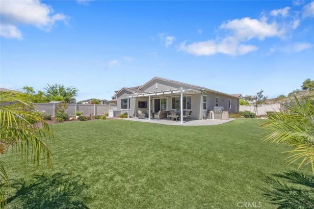 28816 Sedge Lane, Saugus, CA 91350