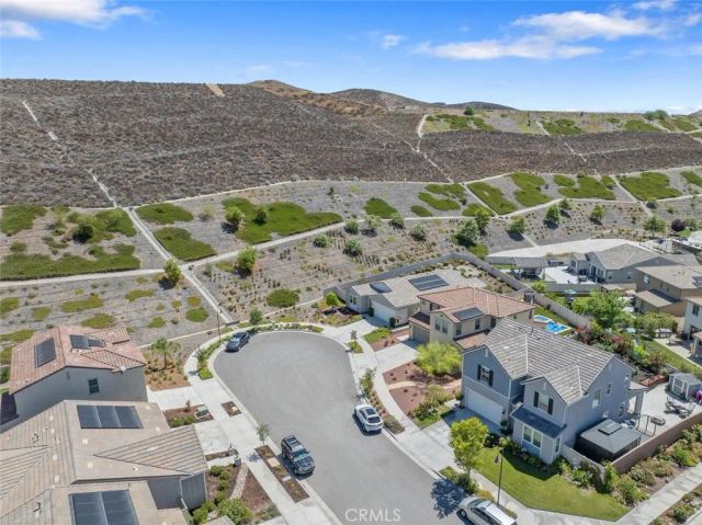 28816 Sedge Lane, Saugus, CA 91350