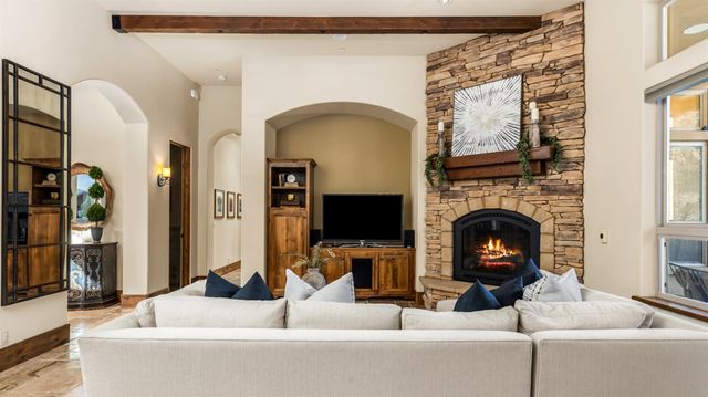 15255 Woodmont Ln, Meadow Vista, CA 95722