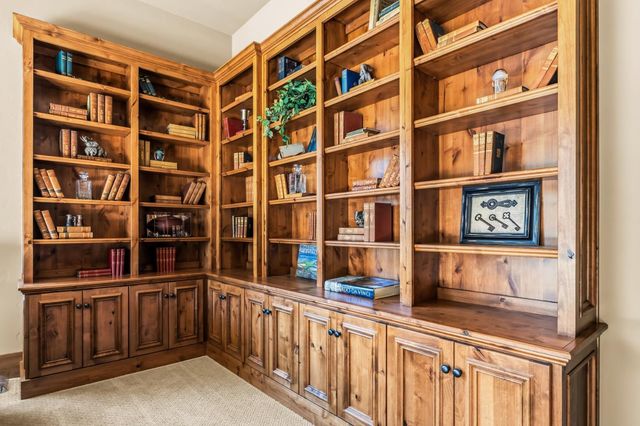 15255 Woodmont Ln, Meadow Vista, CA 95722